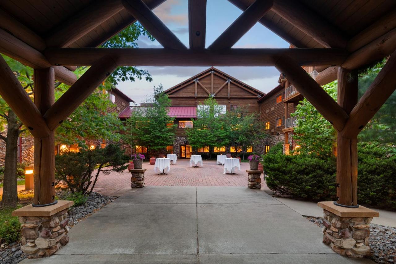 Bantr Grand Hotel Wausau - Rothschild Exterior foto